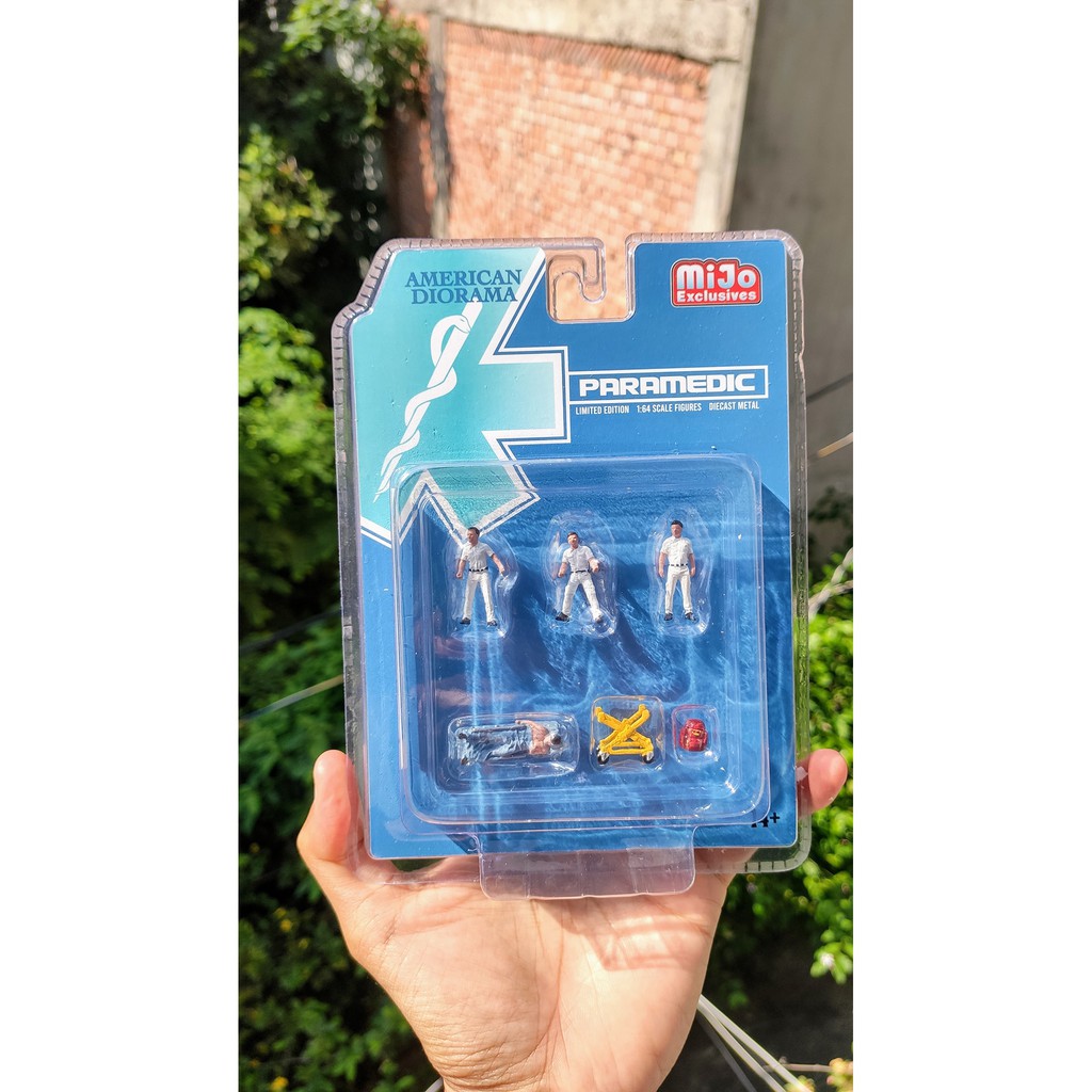 Mô hình tĩnh nhân vật đội y tế American Diorama Paramedic Figures nhân vật tỷ lệ 1:64