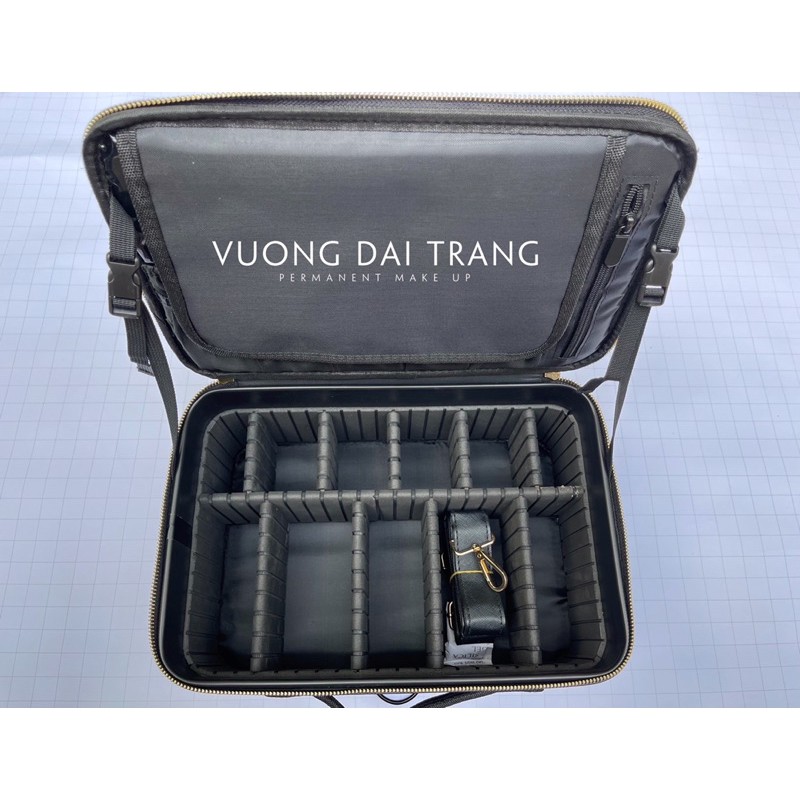 Cốp da size trung đựng DCPX , mỹ phẩm.