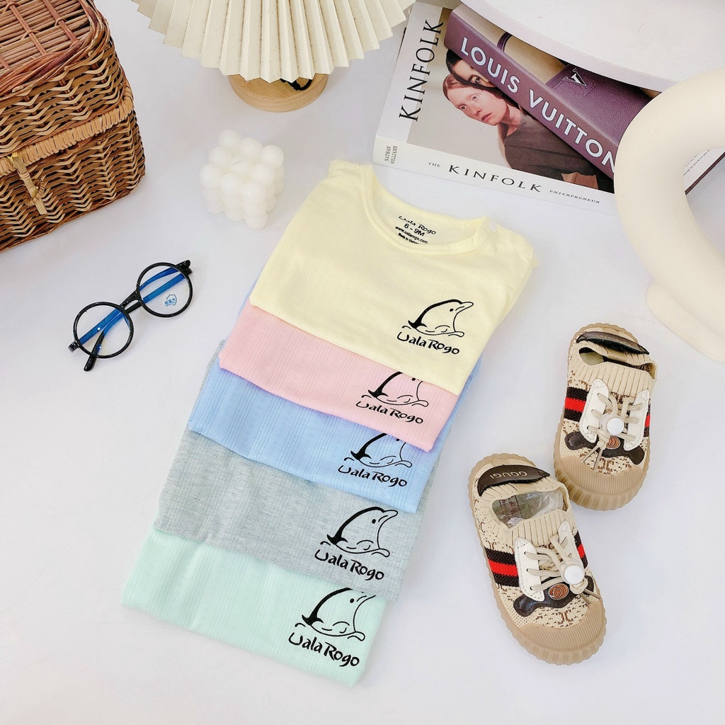 Set 4 áo dài sơ sinh vải cotton thông hơi cho bé từ 3 đến 11kg