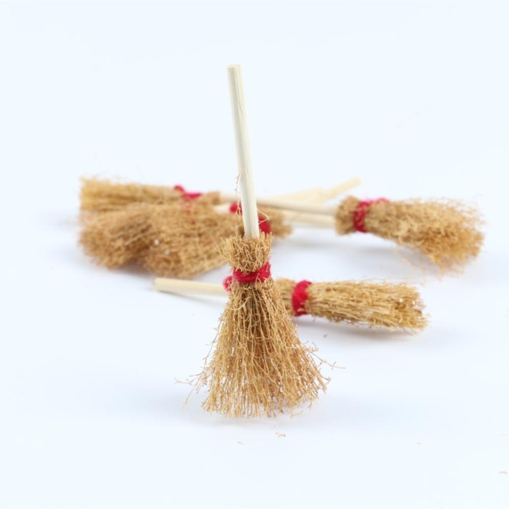 Chổi Và Đồ Chơi Mini Dùng Hóa Trang Cho Nhà Búp Bê Dịp Halloween