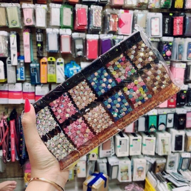 &lt;&lt;SỈ&gt;&gt; MỘT LỐ 12 CÁI GẤP TÓC ĐÍNH ĐÁ