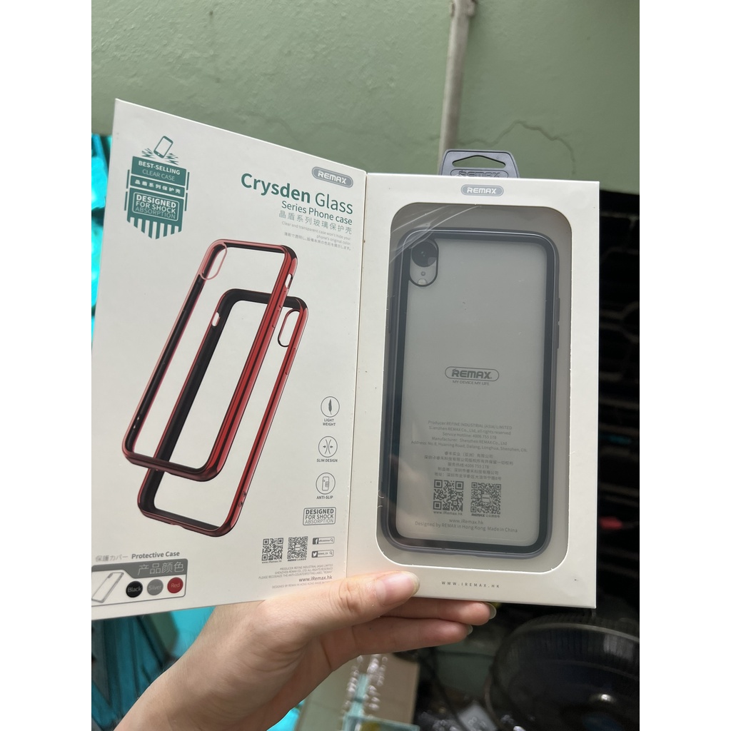 CHÍNH HÃNG  Ốp lưng kính cường lực viền màu Remax siêu đẹp iPHONE XR0