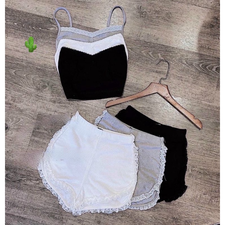 Sét bộ ngủ quần ren PC & áo 2 dây cổ tim croptop👯 | BigBuy360 - bigbuy360.vn