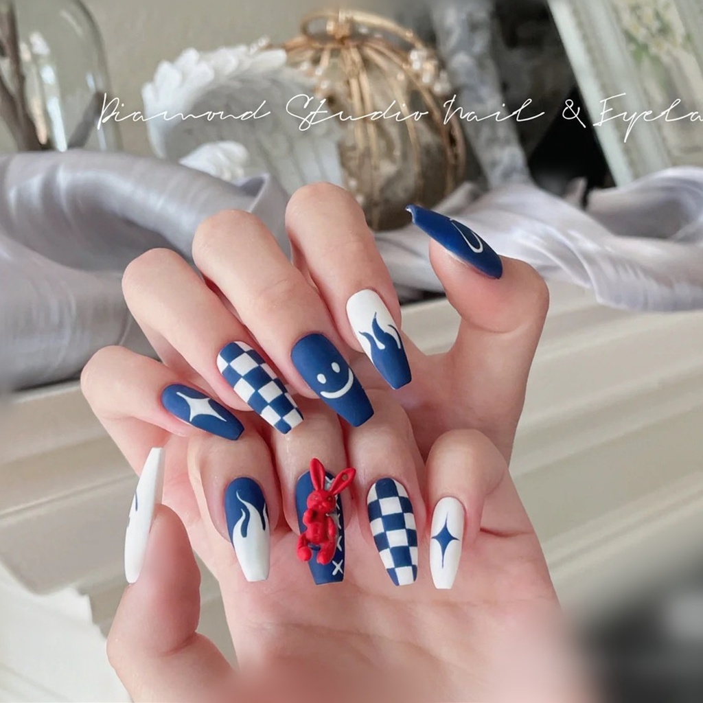 Bộ 24 Móng Tay Giả Phủ Toàn Diện Màu Trắng Xanh