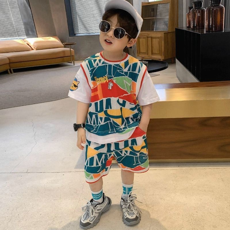 Set áo thun ngắn tay và quần short cho bé trai