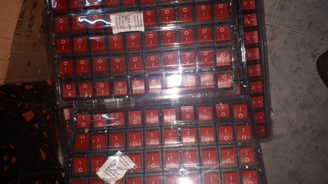 Công tấc máy hàn