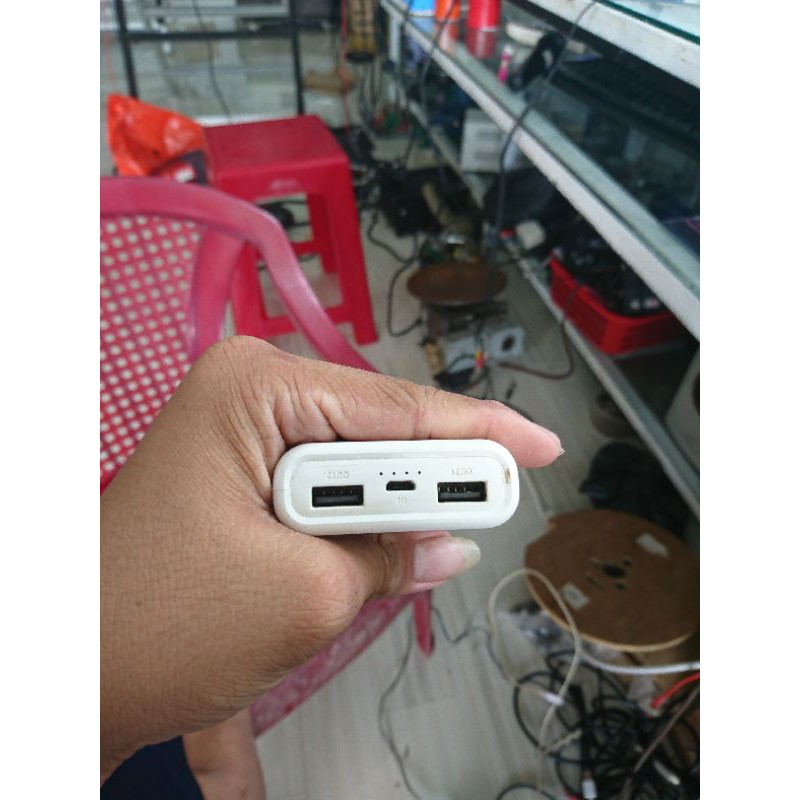 sạc dự phòng cũ 10000mah