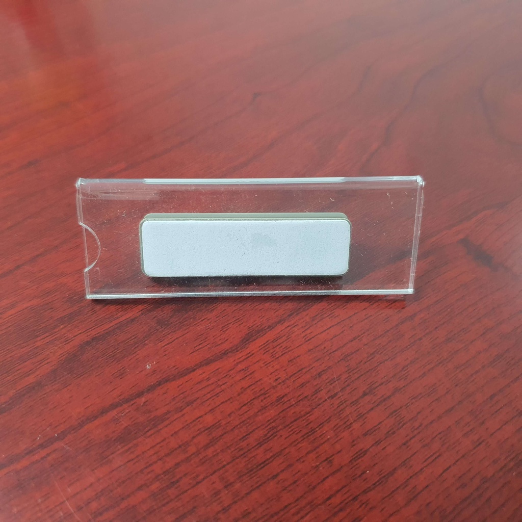 Thẻ tên nhân viên mica - Bảng tên nhân viên ghim cài, nam châm