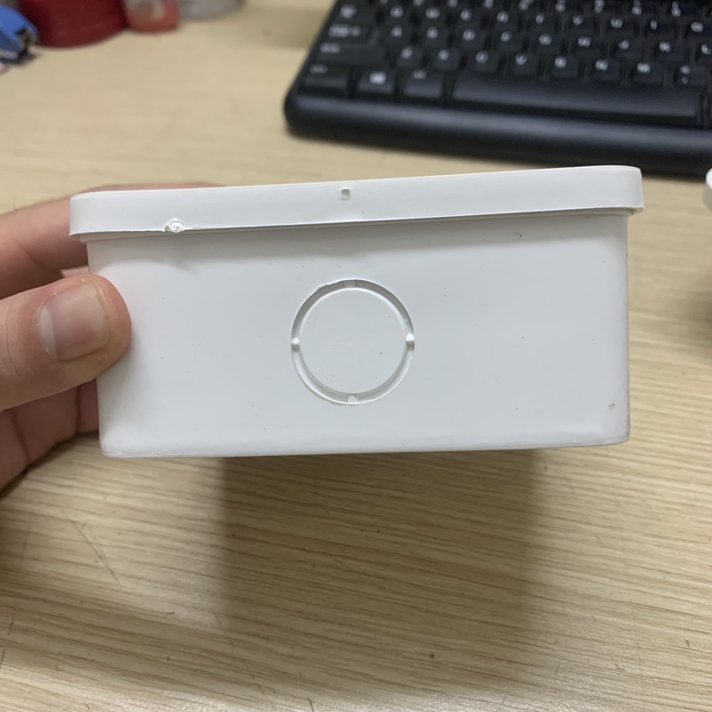 Hộp kỹ thuật dùng cho camera, Box nhựa ABS kích thước 11x11x5cm