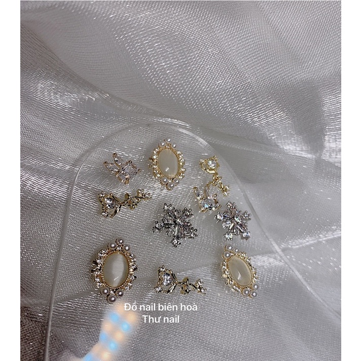 Đá hình gắn móng/charm  nail