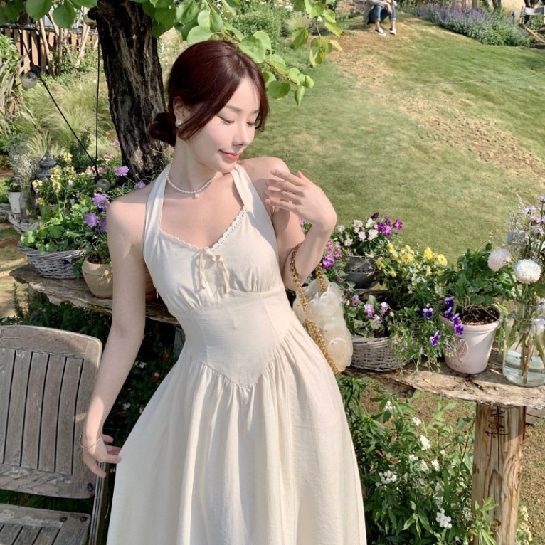 Váy đi biển trắng LUHAZO nữ đẹp maxi 2 dây dài rộng bigsize Hàn Quốc vintage cổ vuông babydoll hở lưng 8516 DK7T101