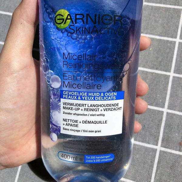 Nước Tẩy Trang Dầu Pha Nước Garnier Skin Active Micellar Reinigingswater Delicate Cleansing Water 400ml