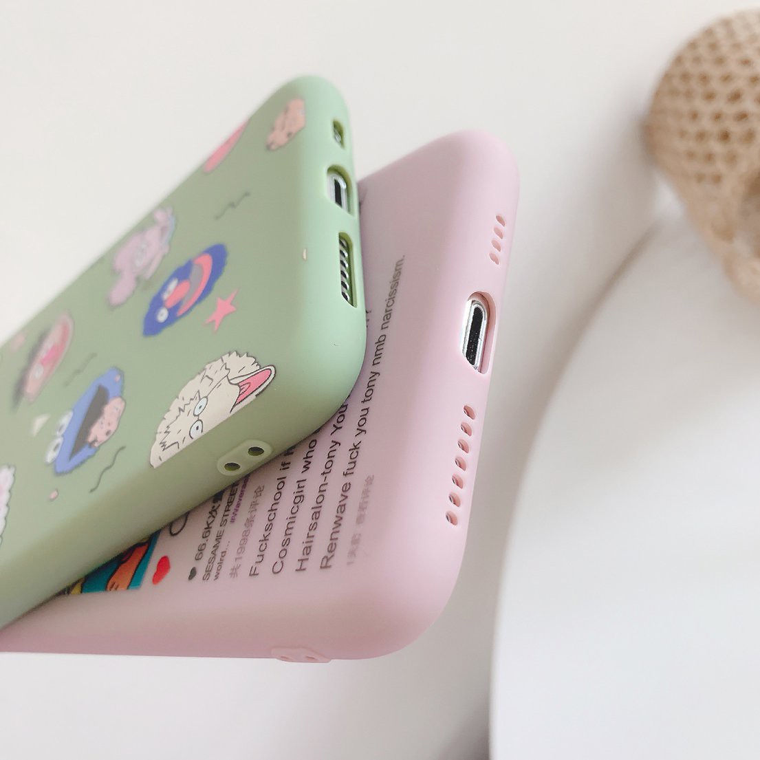 Stylish wild phone case Creative two-color phone case TPU Cartoon Geometric Graffiti Rear cover Handmade