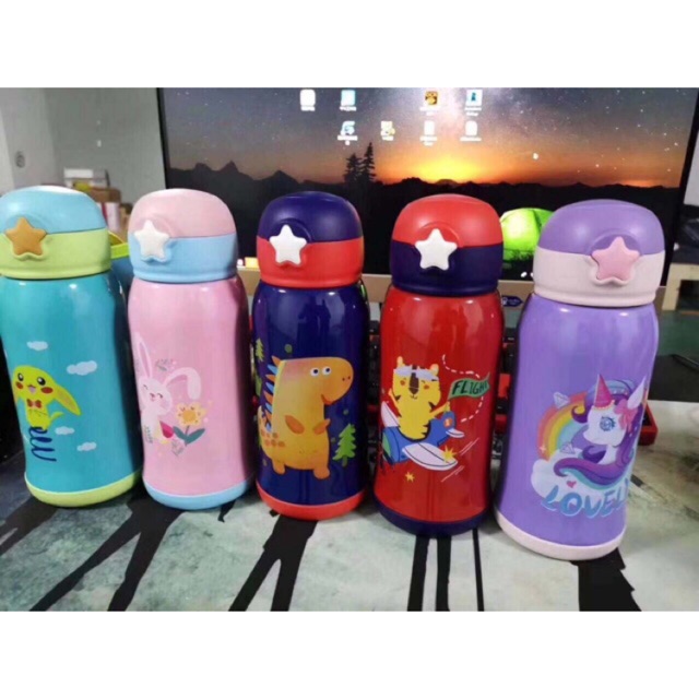 Bình giữ nhiệt cho bé kèm ống hút và túi đeo 600ml Hot Hit