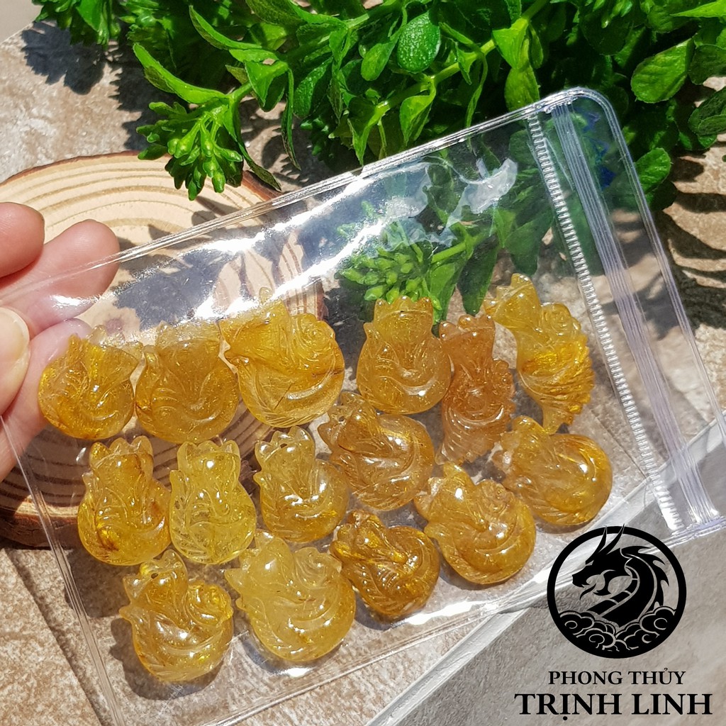 VÒNG CỔ HỒ LY VÀNG ƯƠM ĐẸP LUNG LINH