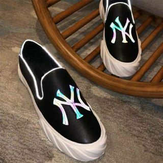 Giày lười NY den đế trắng nam siêu cấp