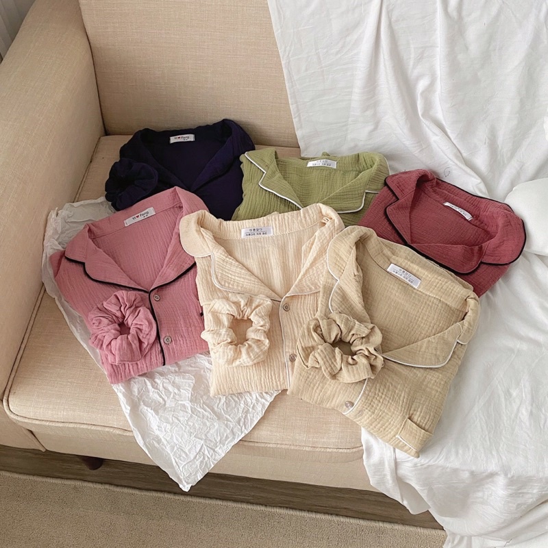 Bộ Ngủ Đũi Xô Trơn Kèm Scrunchie