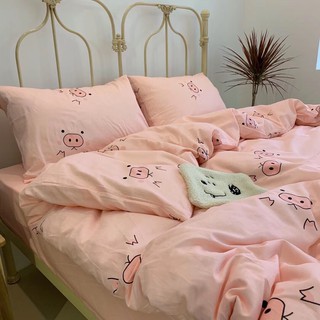 Bộ chăn ga Cotton poly họa tiết chú lợn hồng kute