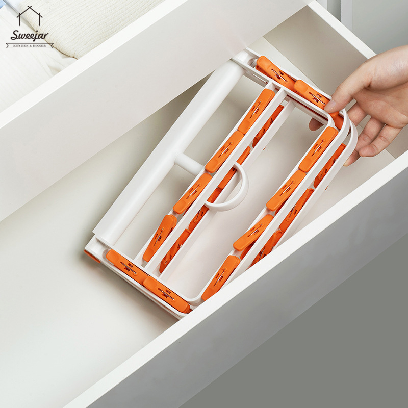 Giá treo quần áo Sweejar với 24 kẹp thiết kế có thể gấp gọn tiện dụng
