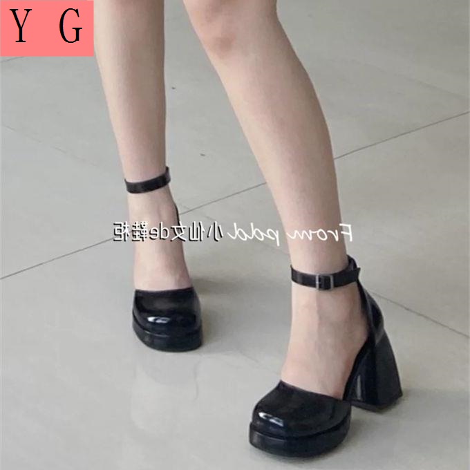Giày Cao Gót 2 Mũi Vuông Đế Dày Chống Nước Màu Đen Phong Cách Retro 202 Giày Búp Bê Mũi Vuông Size Lớn Thời Trang Dành Cho Nữ