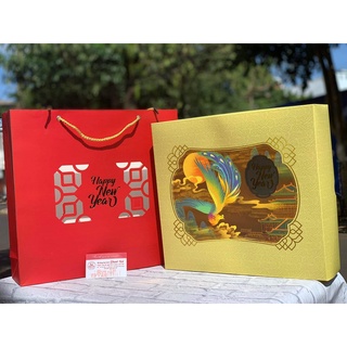 HỘP ĐỰNG QUÀ TẾT 35*31*9cm (Set 5 Hộp Bao gồm túi xách).