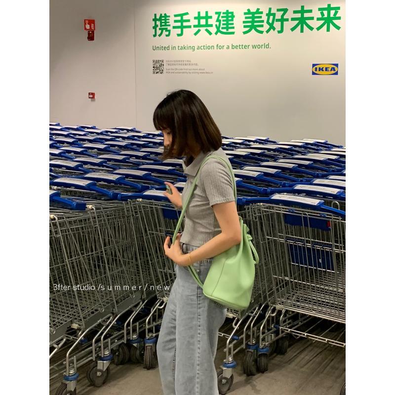 Túi Đeo Vai Dây Rút Cỡ Lớn Màu Trà Xanh Dễ Thương