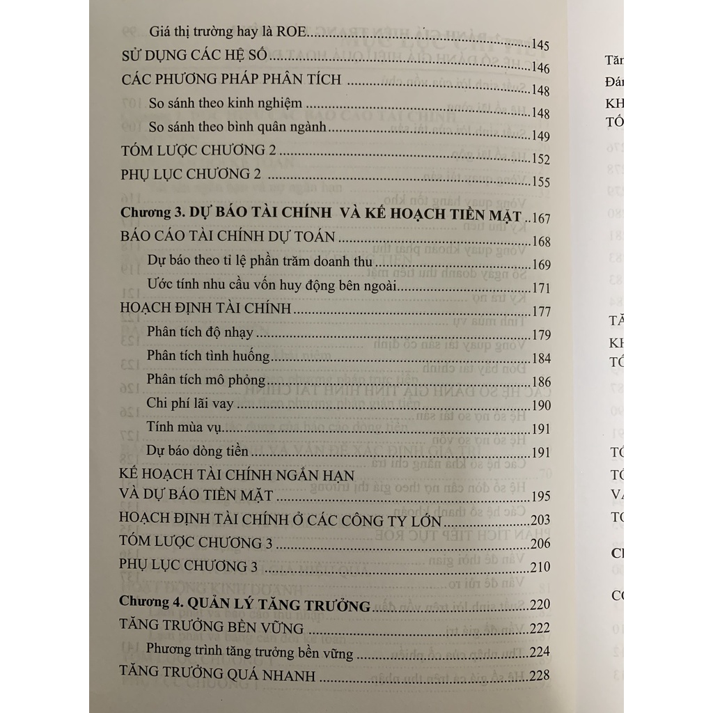 Sách - Quản Trị Tài Chính (Phân Tích Và Dự Báo Tài Chính - Quyết Định Đầu Tư - Quyết Định Huy Động Vốn)