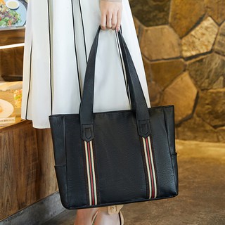 D458 Túi xách thời trang chất da PU mềm(SIZE 35X35CM)