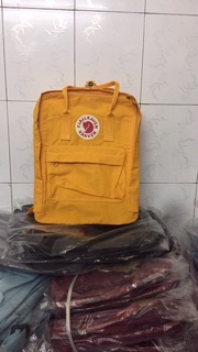 Balo Kanken Classic vàng nghệ