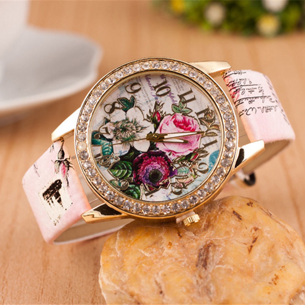 Đồng Hồ Nữ Mặt Tròn Đính Đá Hình Hoa Với Dây Đeo Giả Da