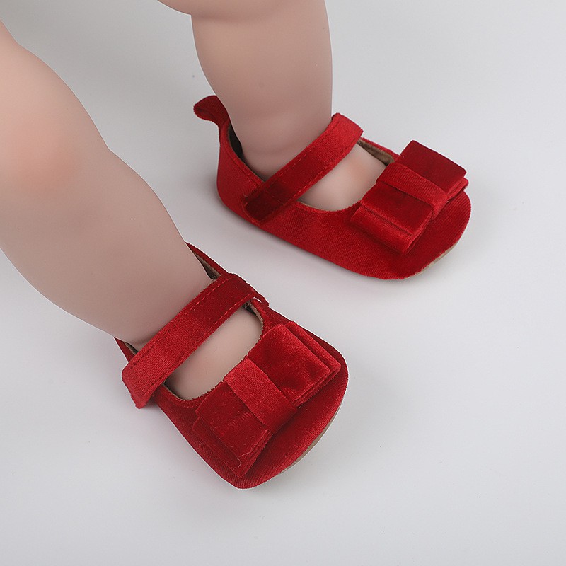 GIÀY BÚT BÊ NƠ NHUNG XINH CHO BÉ IU