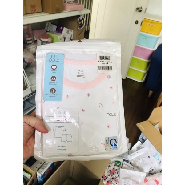 Nousbaby.Bộ cộc tay hoạ tiết N524 Nousbaby Thanh lý