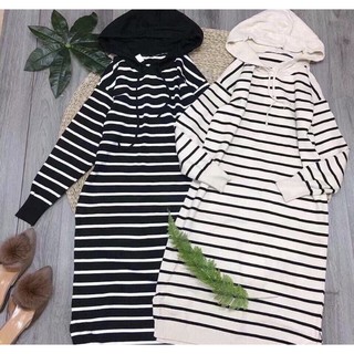 Đầm len kẻ suông có mũ