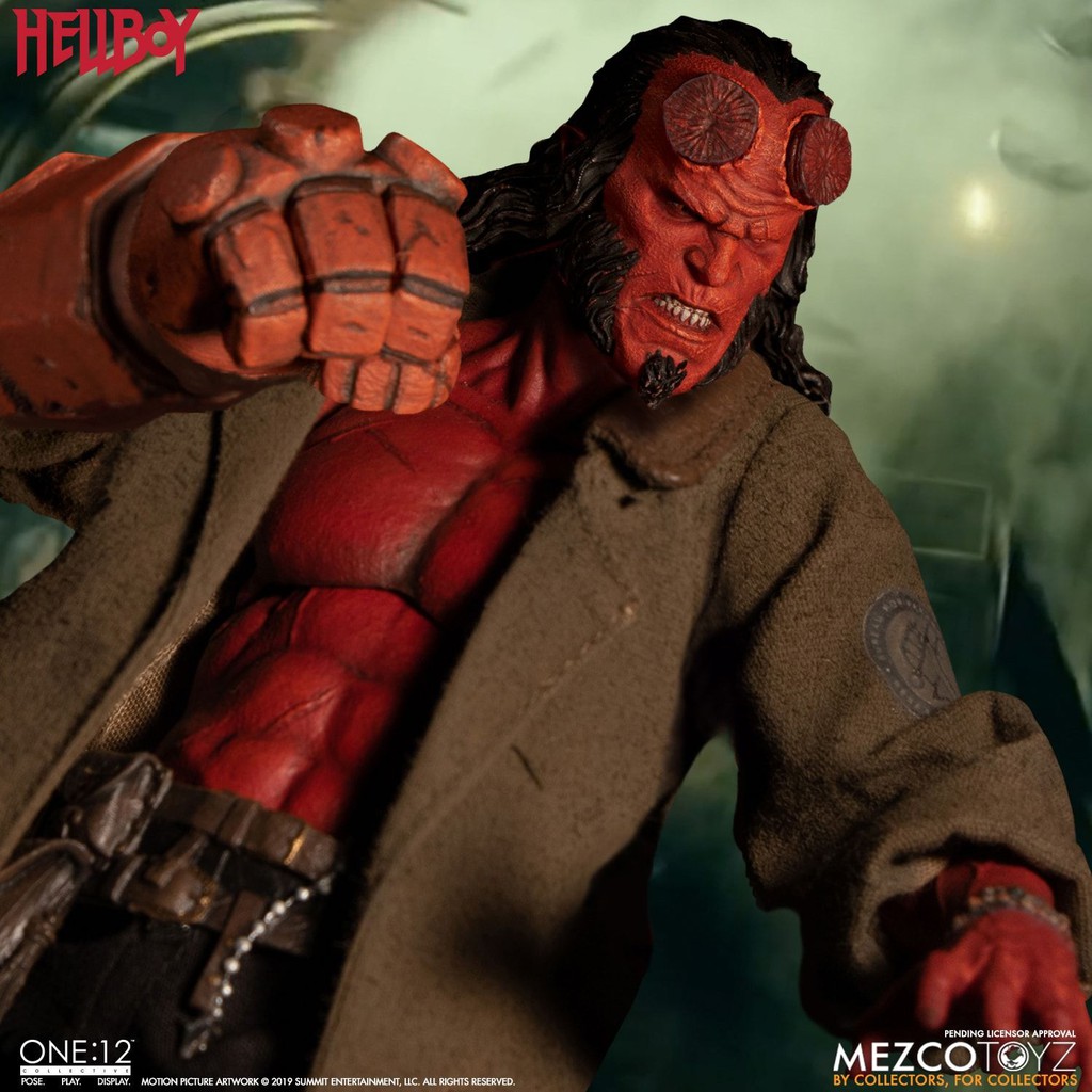 Mô hình chính hãng Mezco: Hellboy