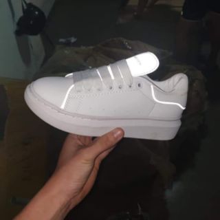 [GIÁ HUỶ DIỆT] giày McQueen phản quang