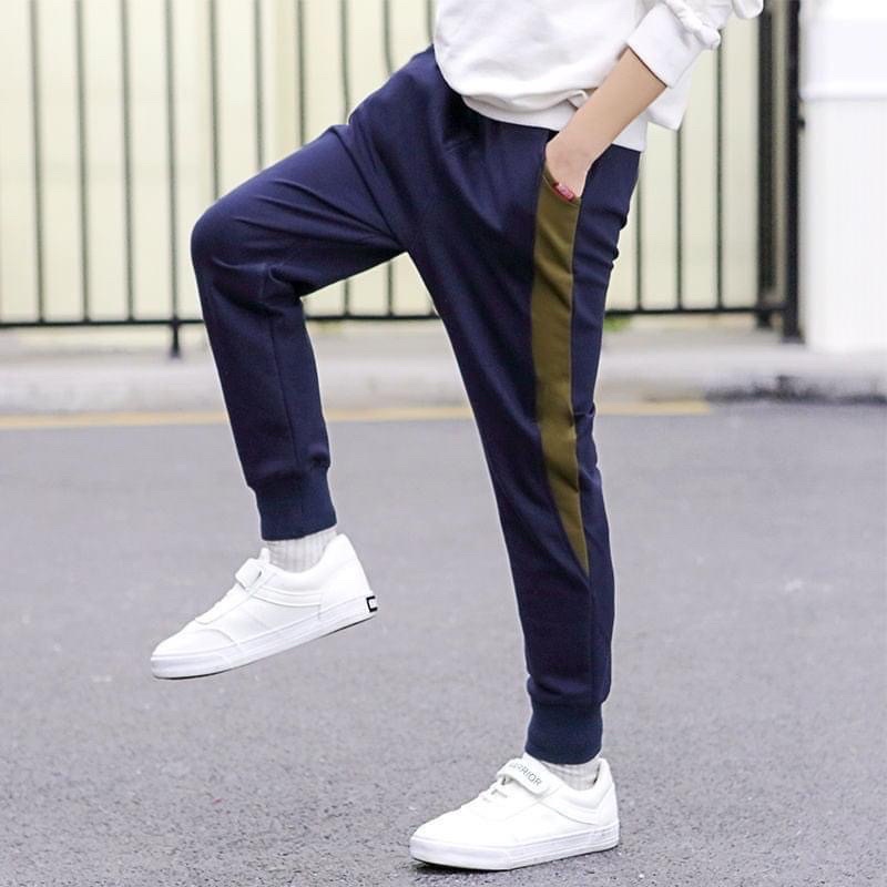 Quần thể thao bé trai max 55kg hàng có sẵn giá rẻ