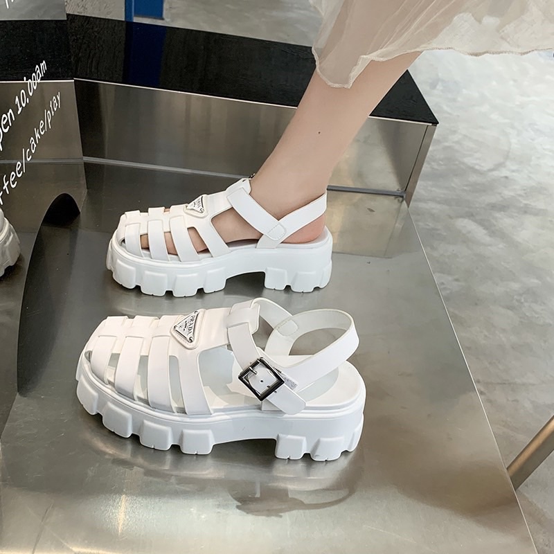 Sandal rọ prada độn đế mới nhất 2023