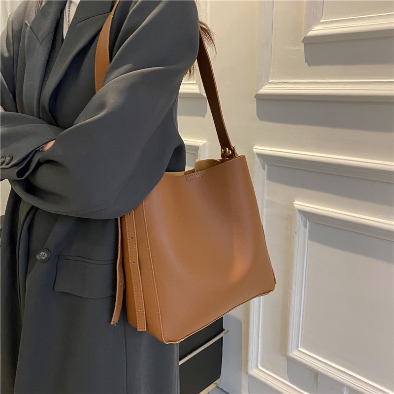 Túi đeo vai bản to form cứng túi xách công sở túi tote da kẹp nách đi chơi đi làm gửi túi đựng mỹ phẩm