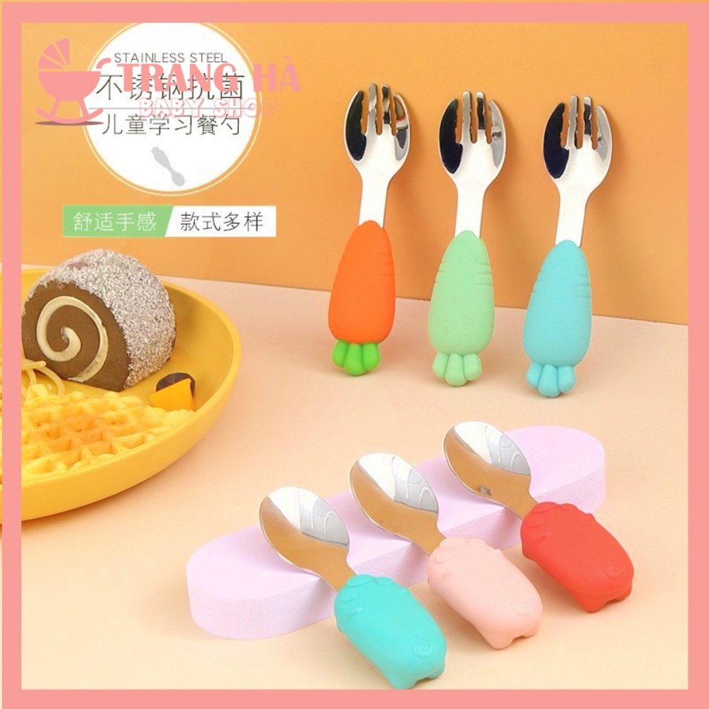 Set Thìa Dĩa Hình Chân Mèo, Cà Rốt Cute Cho Bé Tập Xúc Cán Ngắn Inox 304 Kèm Hộp Đựng Cao Cấp