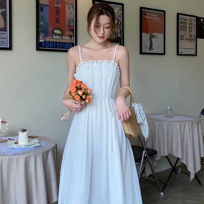 [Mã WASTMINI giảm 10% tối đa 30K đơn 150K] Đầm trắng hai dây dáng dài xếp li ngực đi biển, đi tiệc ☁️ | BigBuy360 - bigbuy360.vn