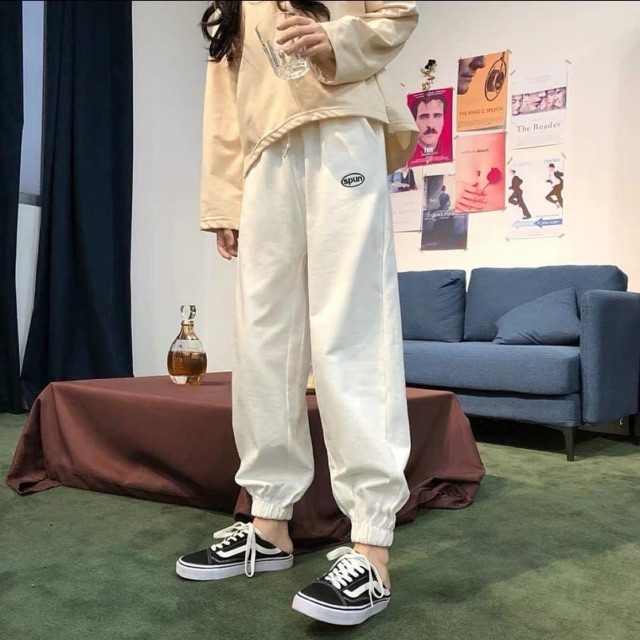 Quần jogger Spun