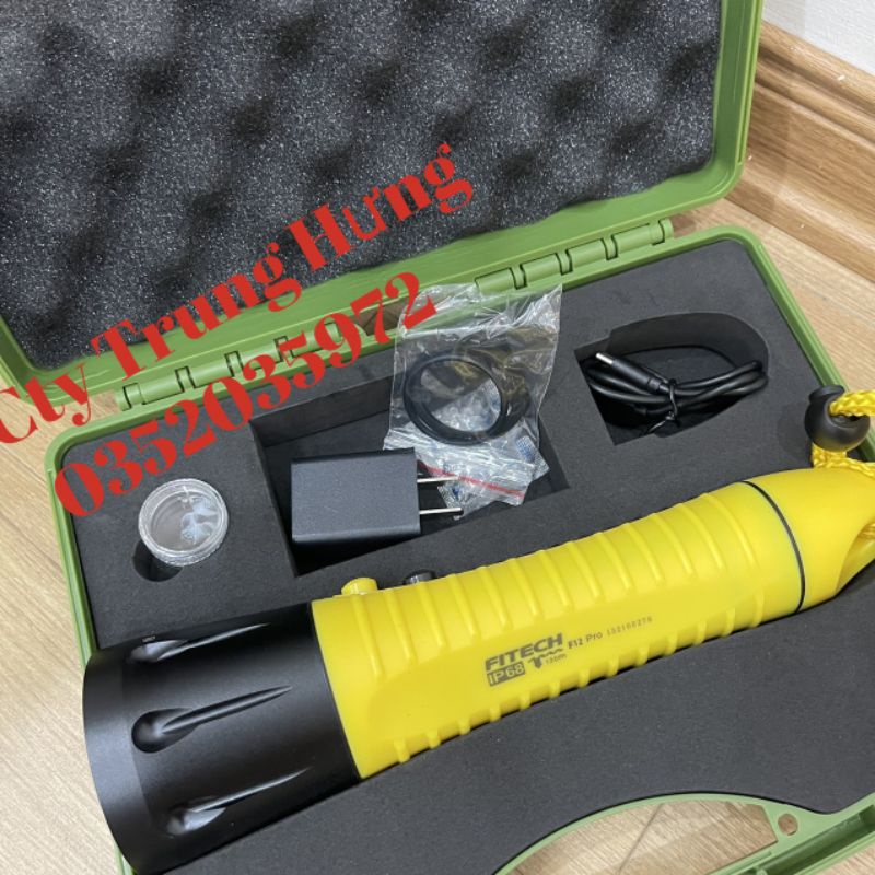 Đèn pin lặn Fitech F12 Pro Cao Cấp