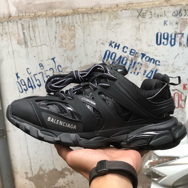 Giày track 3 đen full (1:1) sẵn 36 đến 43
