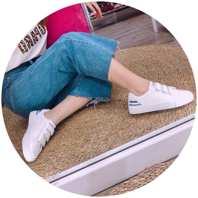 THỂ THAO DÁN GÓT KẺ XANH