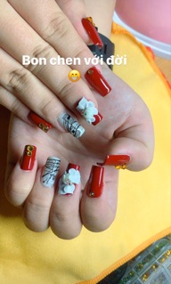 Hoa bột ôm móng sĩ ib .
