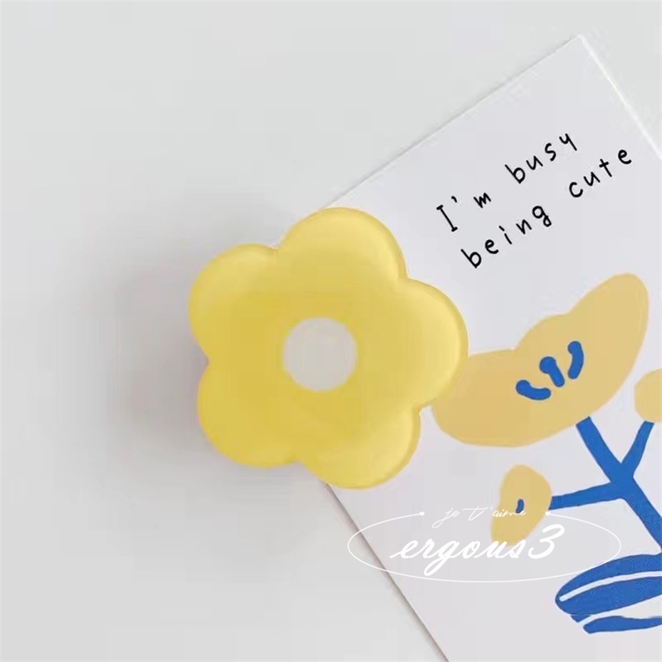 Nhẫn Đỡ Điện Thoại Hình Bông Hoa Màu Cầu Vồng Xinh Xắn
