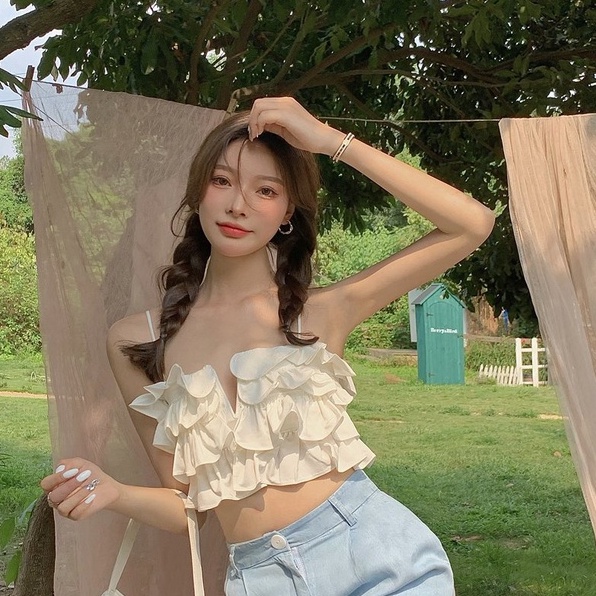Áo 2 dây nữ, croptop sợi bún voan tơ bèo 4 tầng trắng hở vai freesize phom rộng lửng đi biển sexy ulzzang C959