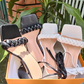 Giày sandal cột dây quai đan gót vuông 6 phân
