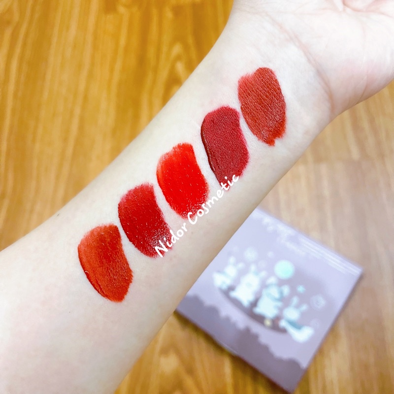 Set 5 Son Kem Lì LEADUU Tone Đỏ Những Chú Thỏ - Nội Địa Trung