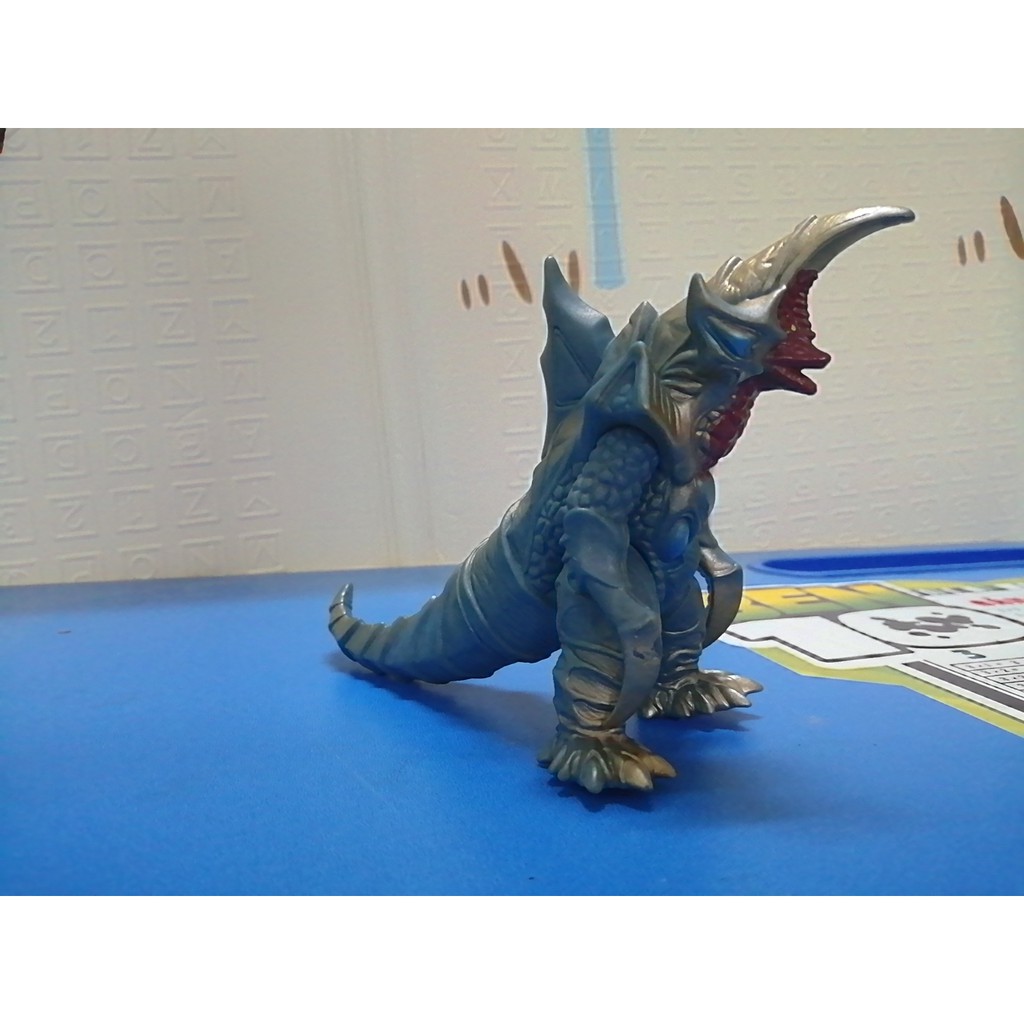 Mô hình Quái vật Super C.O.V 13cm Kaiju Ultraman Series Siêu nhân điện quang